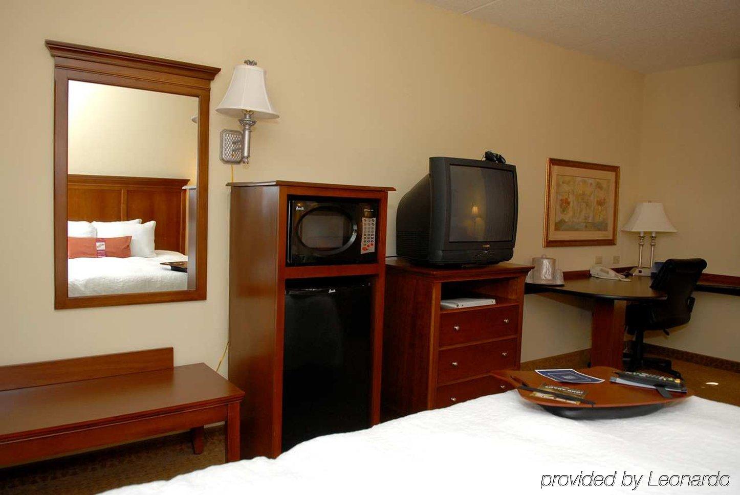 Hampton Inn&Suites Frederick/Fort Detrick Værelse billede