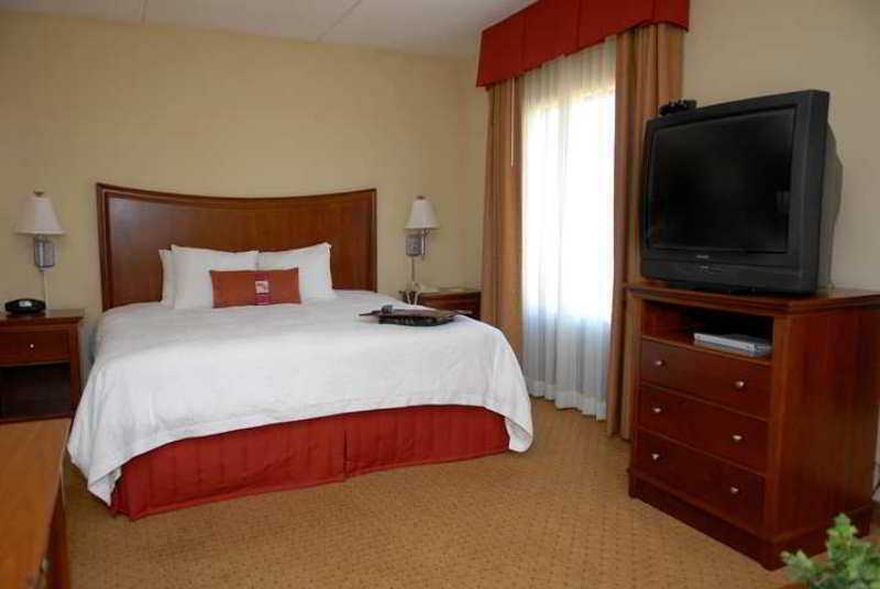 Hampton Inn&Suites Frederick/Fort Detrick Værelse billede